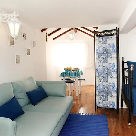 Best Terrace River View Apt In Alfama Apartment Lisbon