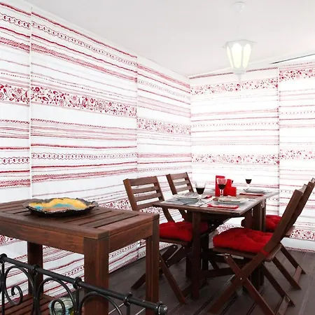 Best Terrace River View Apt In Alfama Lisbon